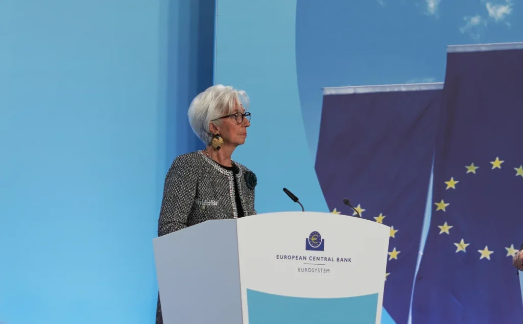 Reform rules or risk ‘coercion and mercantilism’ – Lagarde Reform rules or risk ‘coercion and mercantilism’ – Lagarde