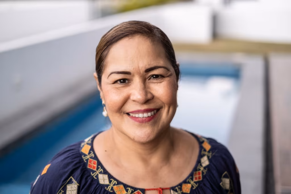 I’m 55 and earn $100,000. Should I take a $2,900 monthly pension — or $2,200 with 3% annual hikes? I’m 55 and earn $100,000. Should I take a $2,900 monthly pension — or $2,200 with 3% annual hikes?
