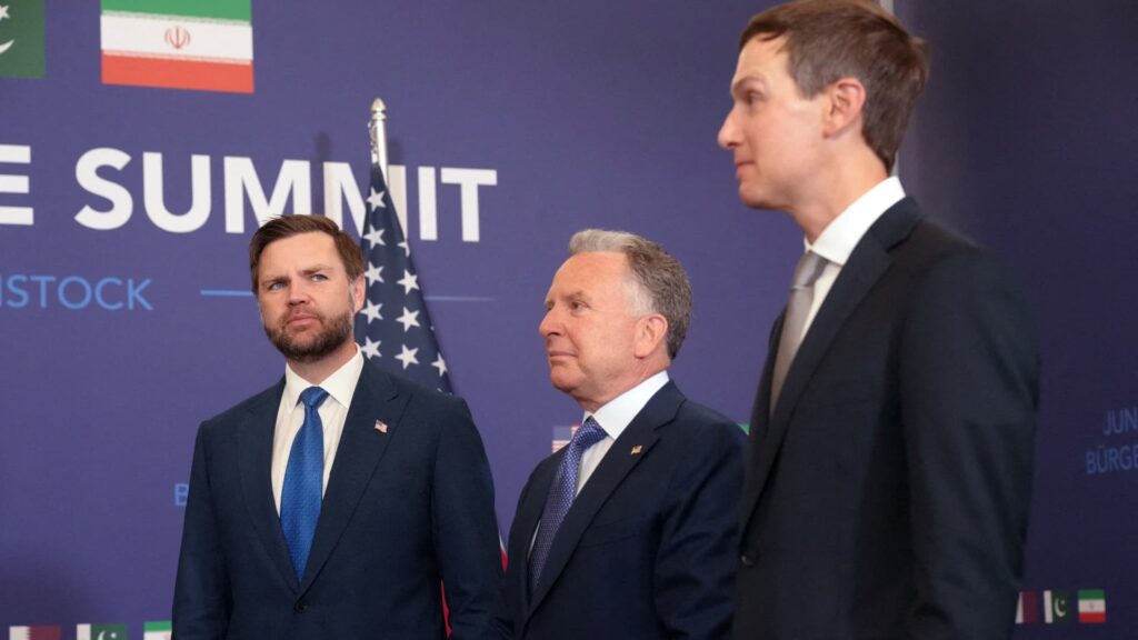 U.S. and Iran begin talks amid conflicting claims on Strait of Hormuz U.S. and Iran begin talks amid conflicting claims on Strait of Hormuz