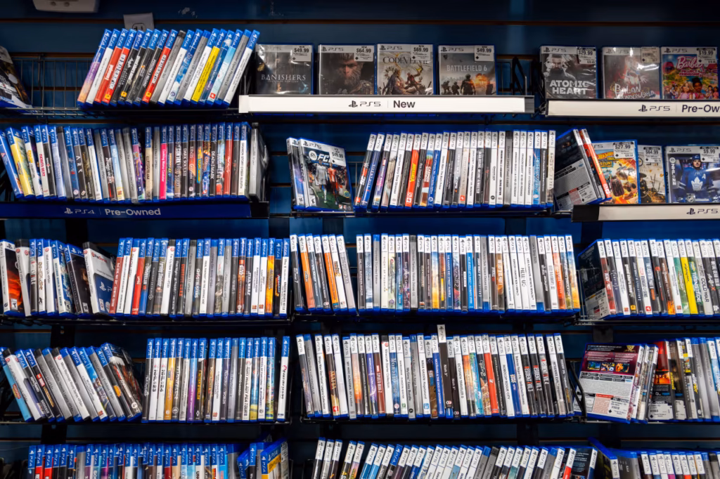 Gamer trades in $1,000 of physical discs at GameStop, days after Sony announces end of disc era