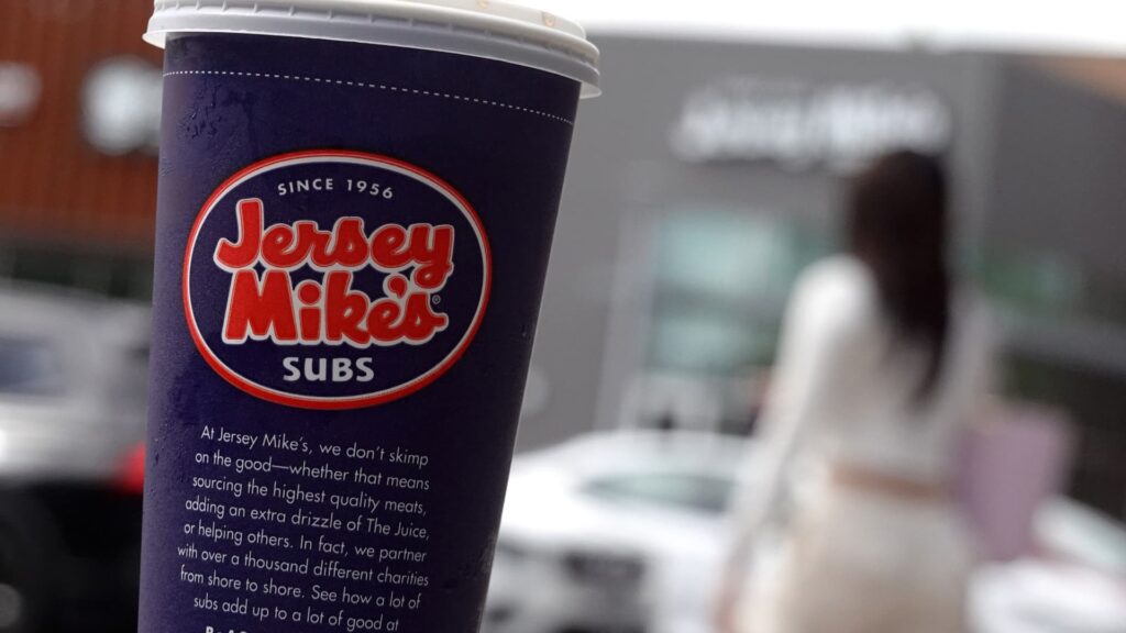 Jersey Mike's files for IPO