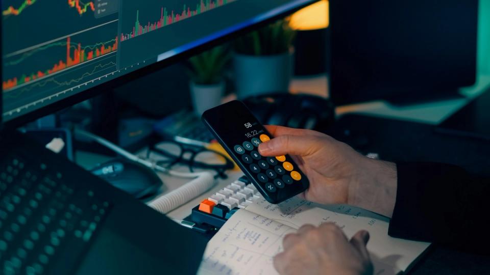 Trader Peter Brandt wants to dump bitcoin for gold. Here’s why Trader Peter Brandt wants to dump bitcoin for gold. Here's why