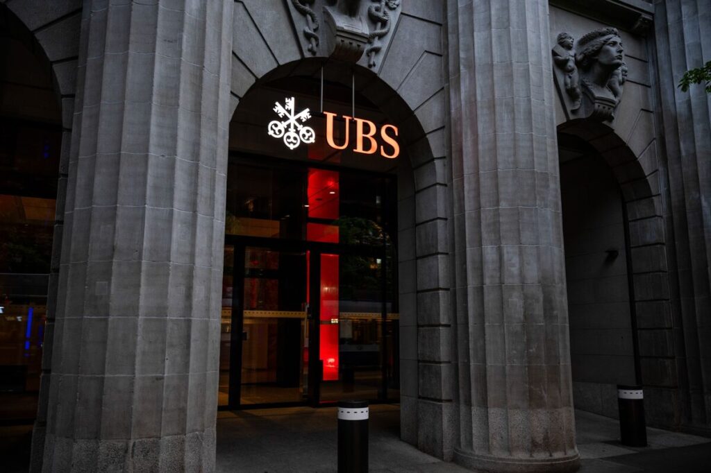 UBS Strategists Turn Biggest European Stock Bulls With 8% Upside