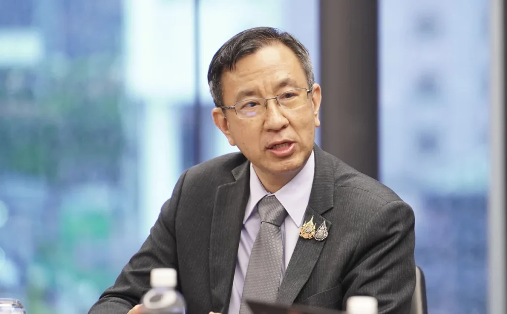 Thailand holds at 1%, as economists expect lengthy pause