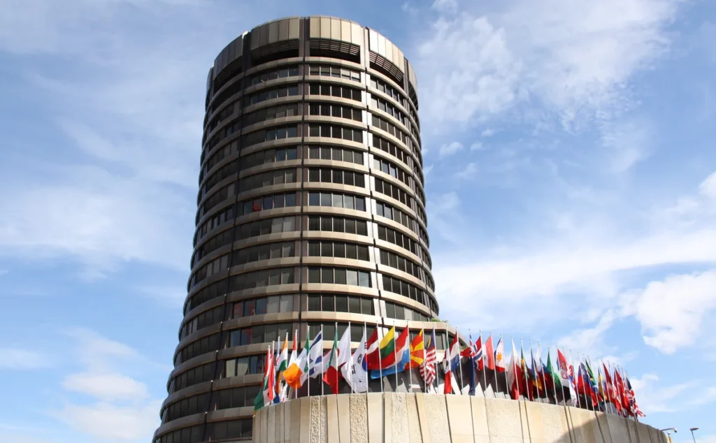 Geopolitical tensions raising rate hike expectations – BIS Geopolitical tensions raising rate hike expectations – BIS