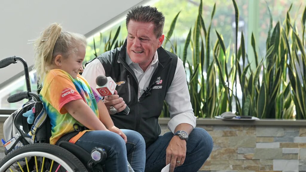 Kaulig Racing powers Speedy Bear Brigade to 157 hospitals nationwide Kaulig Racing powers Speedy Bear Brigade to 157 hospitals nationwide