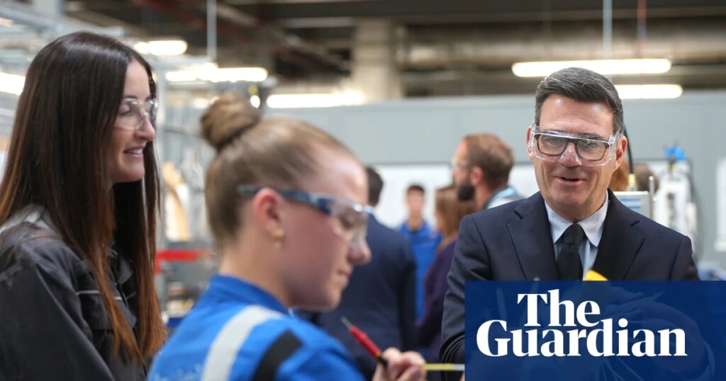 UK defence contractors to offer 40,000 apprenticeships, placements and jobs | Apprenticeships